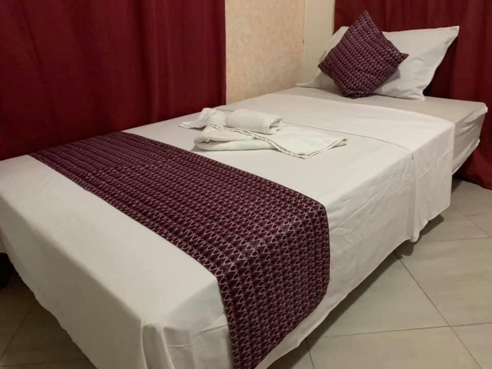 Vlv International Guest House Кололи Экстерьер фото